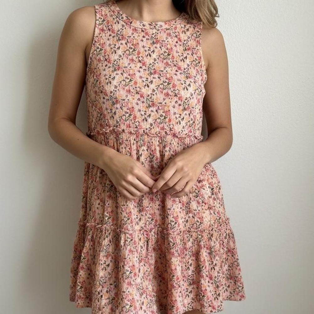 Altar'd State Pale Pink Tiered Floral Mini Dress – XS